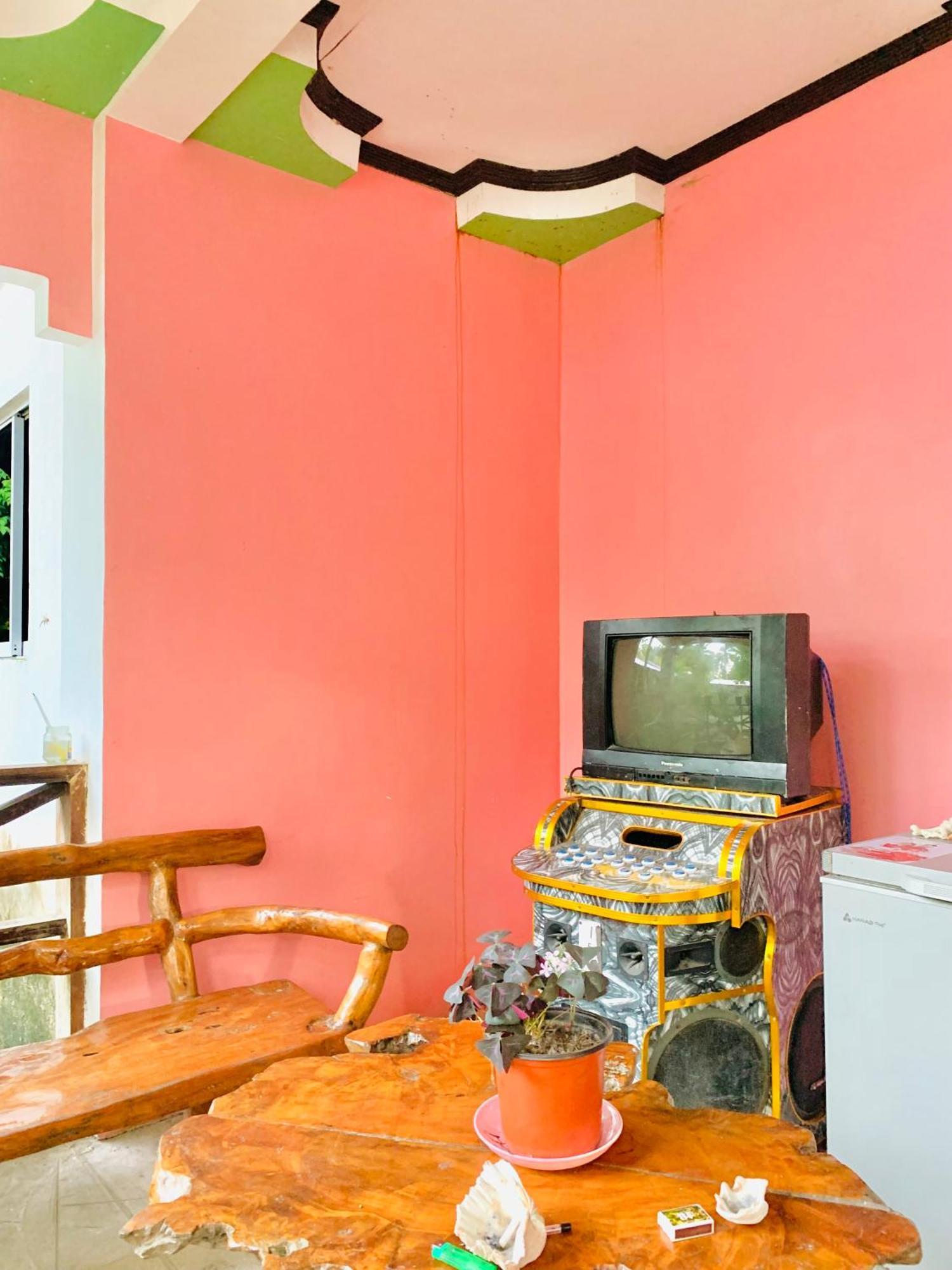 Masayay Homestay Starlink And Generator Santa Monica  Luaran gambar